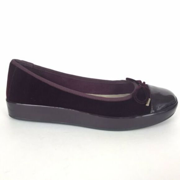 Isaac Mizrahi Live Velvet Patent Leather Slip On - Picture 3 of 4